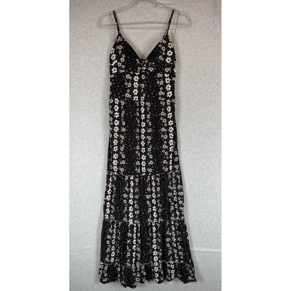 No Boundaries Dress junior Medium 7-9 Black White Floral Maxi Tiered Boho Summer